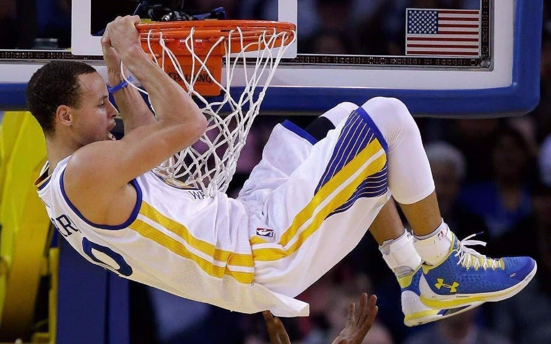 体育赛事直播-那一夜，德甲烽火与NBA之魂的交汇—杜兰特在异国赛场的自我救赎